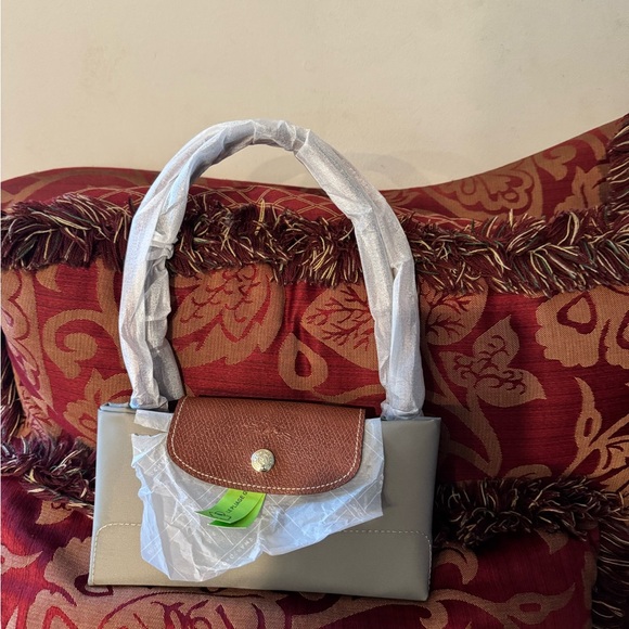 Longchamp Handbags - Longchamp LePiage Original Tote Bag Never Used